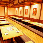 4～50名様と幅広い宴会に利用していただける、掘りごたつ席です！