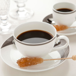 HOTコーヒー＆紅茶は『１杯のみおかわりOK』！！