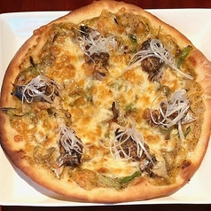 オイルサーディンの炙りマスタードピッツァ