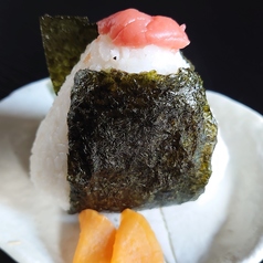 おにぎり一個