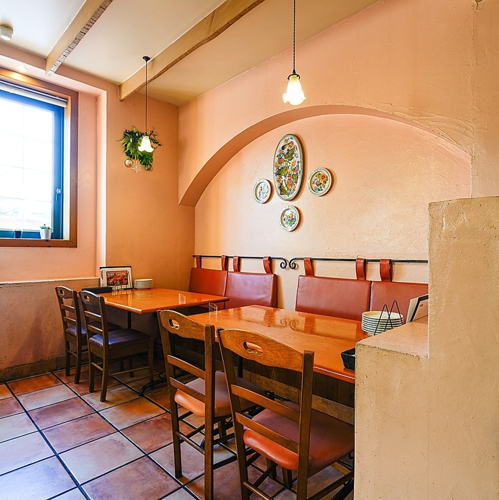 ベビーカー1台置けるスペースあります【ファミリー】2～8名様テーブル