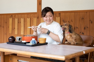 馬籠館 そば処 まごめやの雰囲気1