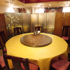 大人気の円卓になります。