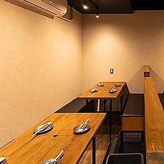 宴会に使い勝手の良い4名様がけのBOX席です。
