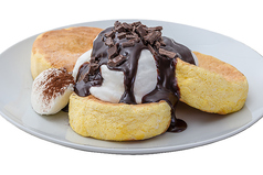 ふわふわ感が止まらない！職人自慢のパンケーキ　全4種の写真