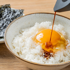 玉子かけご飯(海苔付き)