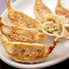 李朝園 おおとりウィングス店の外観3