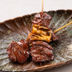 牛ブリスケットと舞茸の炭火串