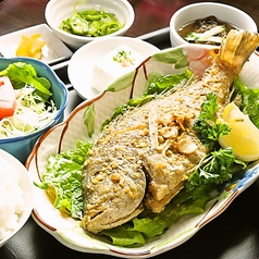 近海魚ガーリックバター焼き定食