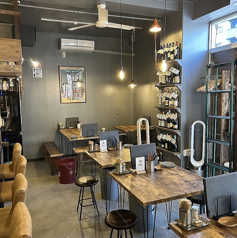 ITALIAN BAR 臣 omi