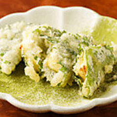 ●　味噌漬けクリームチーズの紫蘇巻き天ぷら