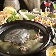 国産食材の豊かな味わいを引き出すすっぽん料理★