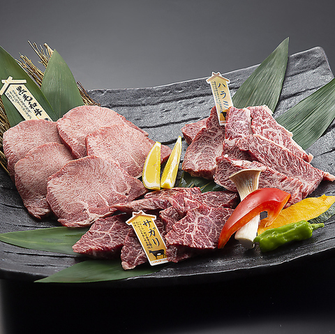 地産地消にこだわり。土佐和牛を含む、プロが厳選した和牛を各種取り揃えております。