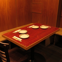 【2F】テーブル