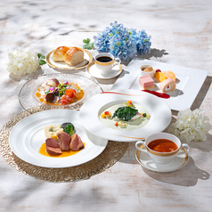 展望レストランキャッスル 岐阜グランドホテルのおすすめランチ1