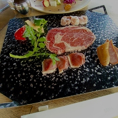 charcoal steak BRASSのコース写真
