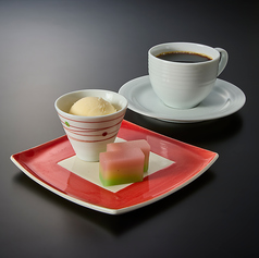 デザートセット[デザート2種・コーヒー]