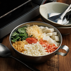 鶏白湯もんじゃ デラックス