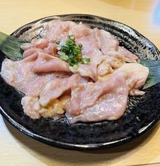 モモ(塩・たれ)/セセリ(塩)/鶏軟骨(塩)/やみつき鳥ハラミ(塩)