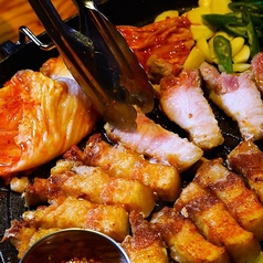 サムギョプサル 韓国料理 乾杯食堂 北千住店の写真