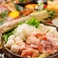 【阿波尾鶏】徳島県の阿波尾鶏は旨味成分が他の鶏種より多く甘味・コクが強いのが特徴。この季節におすすめの阿波尾鶏の白濁鍋はじっくり鶏ガラを時間をかけて白濁させたあっさりスープ。