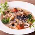 料理メニュー写真 白身魚のアクアパッツァ