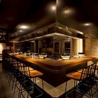 【活気あふれる特等席】職人技を間近で楽しむカウンター