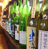 全国各地の日本酒が充実の品揃え。お気に入りの一杯がきっと見つかるはず◎