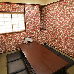 【6～７名様可能】プライベート感が嬉しい掘りごたつ席。リラックスできる隠れ家。