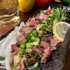 炭火で仕上げたタタキ