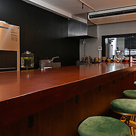 ゆったりと寛げる、落ち着いた雰囲気のお店です。