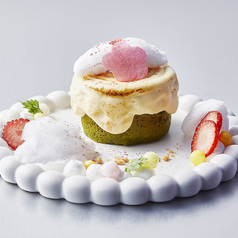 メルティー抹茶ロール ミックスベリーソース