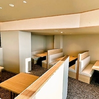 心地良い時間が過ごせるお席をご用意。