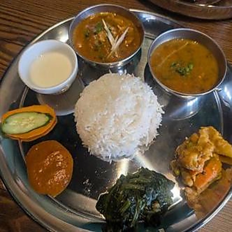 NEPAL RESTAURANT SAYAPATRI lp[Xg Tpg