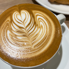 熟練バリスタが淹れるこだわりのカフェメニュー