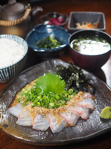 ぶあいそ 博多 別邸 新宿パークタワー店 居酒屋 のランチ ホットペッパーグルメ