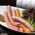 料理メニュー写真&nbsp;【おすすめ】アボカド豚のバラエティーウインナー5種