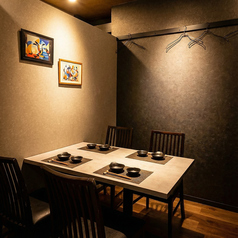 極薄ラムしゃぶ専門 工藤羊肉店 KAKOI 囲の雰囲気2