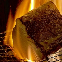 注文が通ってから焼き上げるこだわりのタタキ!!