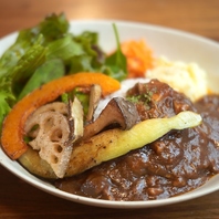 ミチクサ定番無水チキンカレー