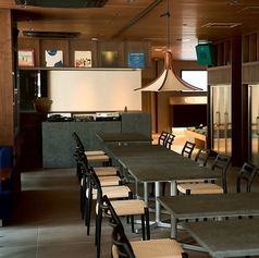 MAISON YWEの雰囲気1