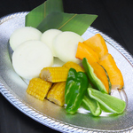 バーベキュー用カット野菜：玉ねぎ、パプリカ、ピーマン、とうもろこし・・・夏にビタミン大事です！