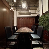 落ち着いた雰囲気の大人の隠れ家