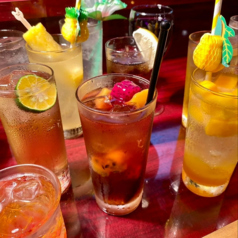 風味豊かなハブ酒の世界へ