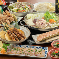 本場の味！「華味鳥」の水たきやもつ鍋、名物とり皮串