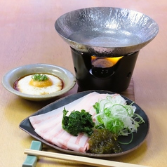 豚しゃぶとろろ鍋 一人前