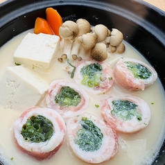 豚のネギ巻き豆乳鍋