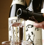 季節の料理と美酒に舌鼓…。至福のひとときを味わえます。