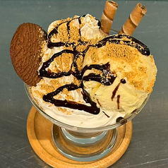チョコパフェ