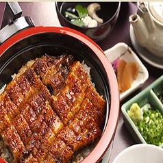 鰻ひつまぶしと刺身のセット